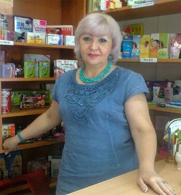 Слитые селфи с телефона тещи 4 фото