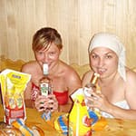 Пьяный девичник в русской сауне