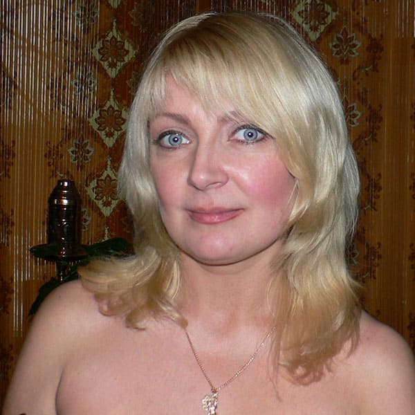 Русская блядина с большим опытом в сексе 56 фото