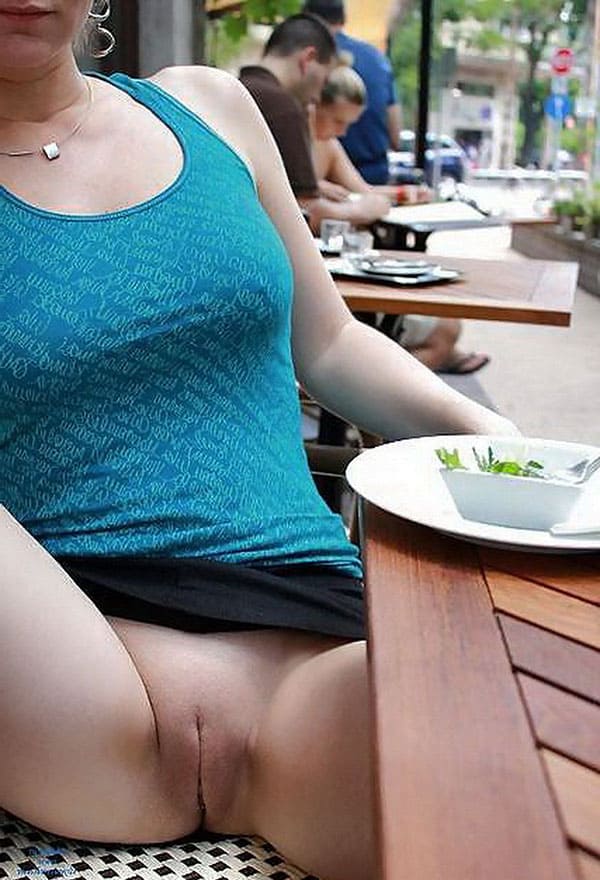 Закрытая пизда девушек как залепленный вареник 30 фото
