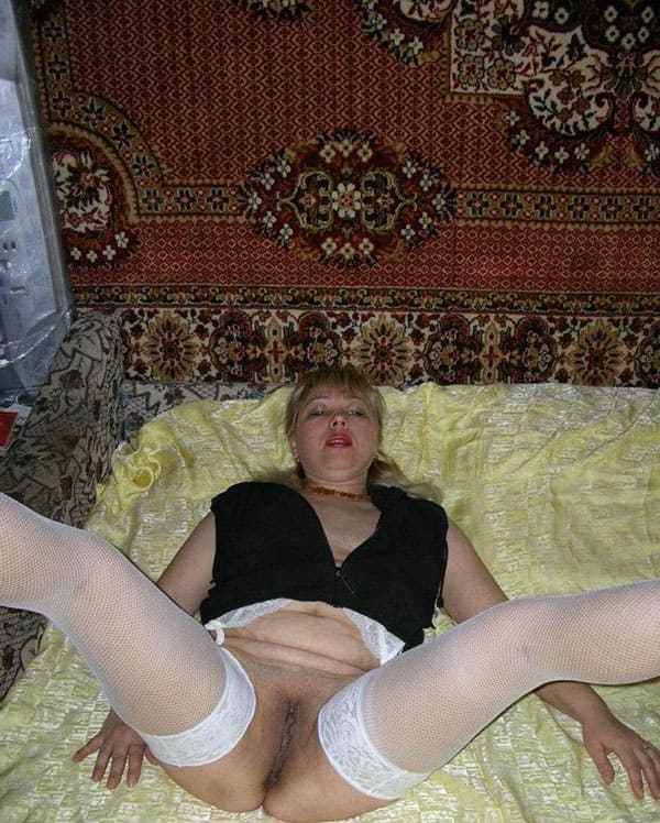 Голые деревенские бабы из русской глубинки 42 фото