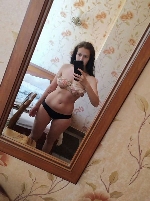 Девушка села на лицо парню во время секса 3 фото