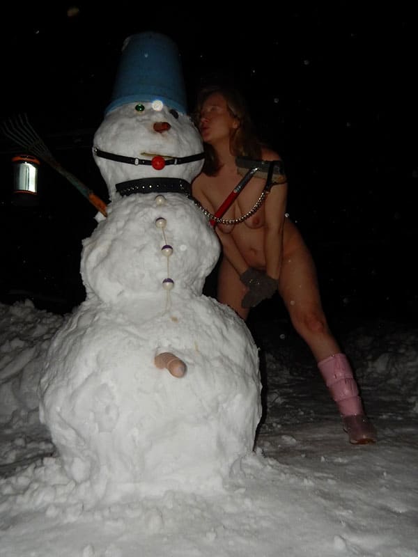 Новогодняя пошлятина: Подборка 18+ голых приколов на НГ 15 фото