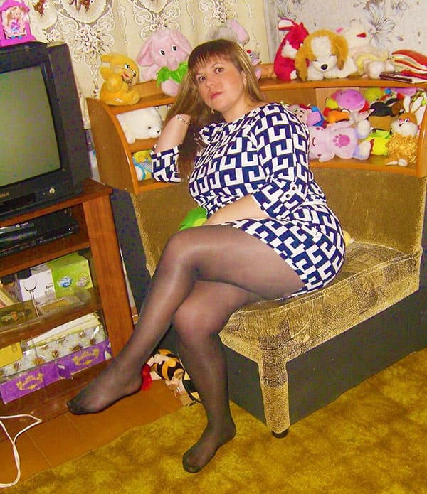 Русские зрелки в колготках 20 фото