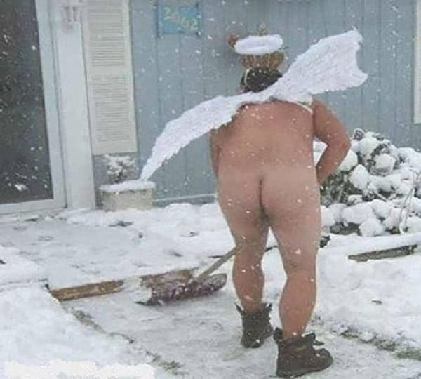 Новогодние эротические приколы с девушками 32 фото