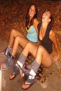 Нарезка фоток писающих девушек