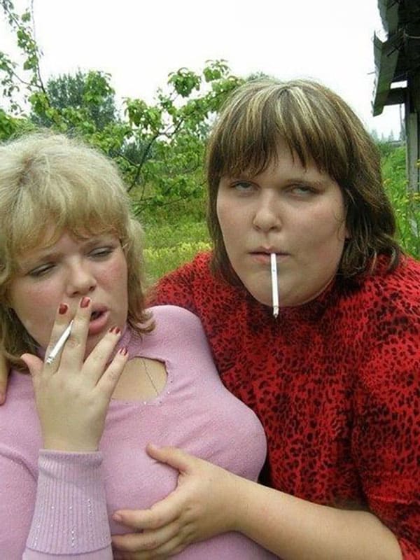 Пьяные девушки раздеваются на вечеринке 26 фото